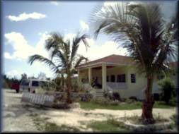 Surfers Beach Motel, Eleuthera, Bahamas