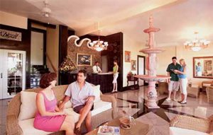 Las Olas Beach Hotel, David
