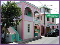 Mamacitas, Culebra, Puerto Rica