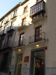 Puerta de Las Granadas Hotel, Granada